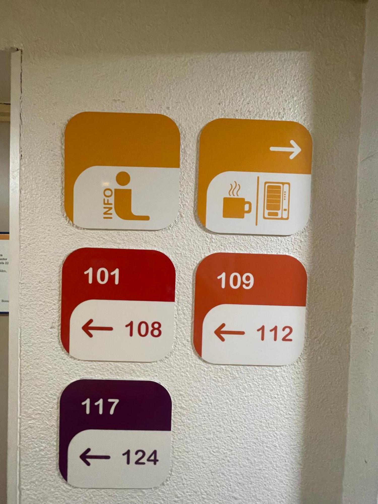 Hotelf1 Bollene A7 Exteriör bild